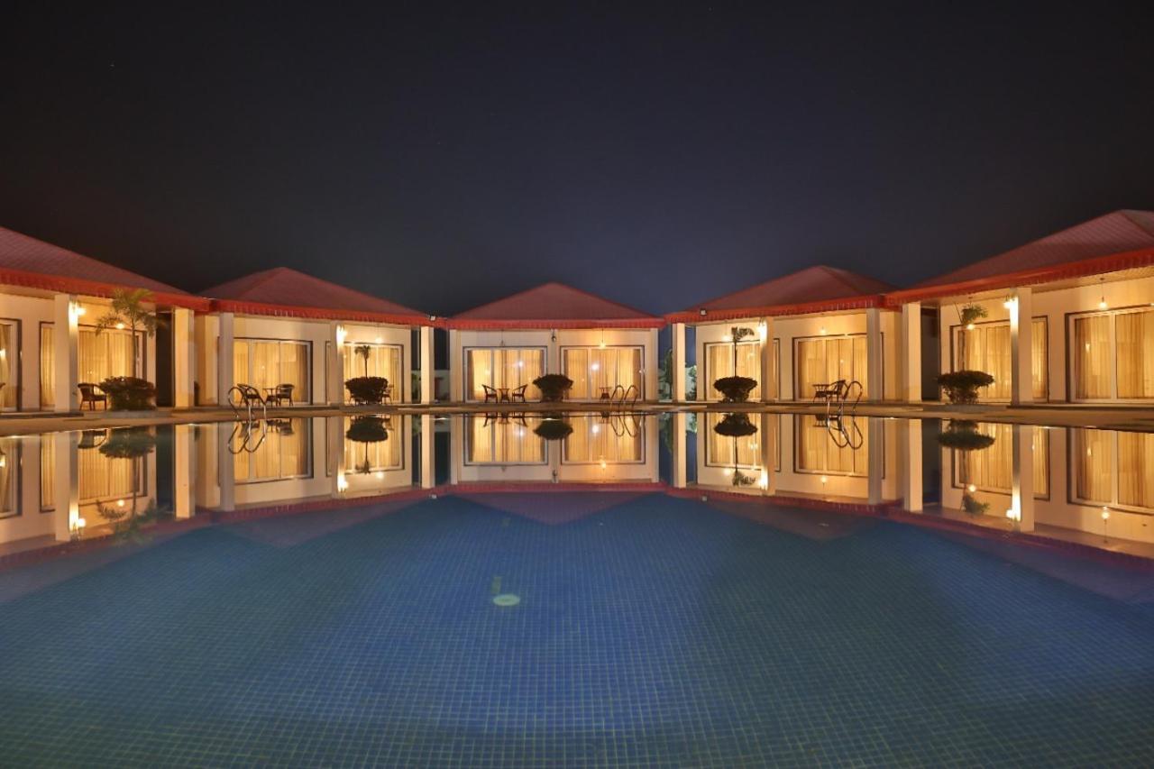 Mannat Resort Paota Prāgpura Buitenkant foto