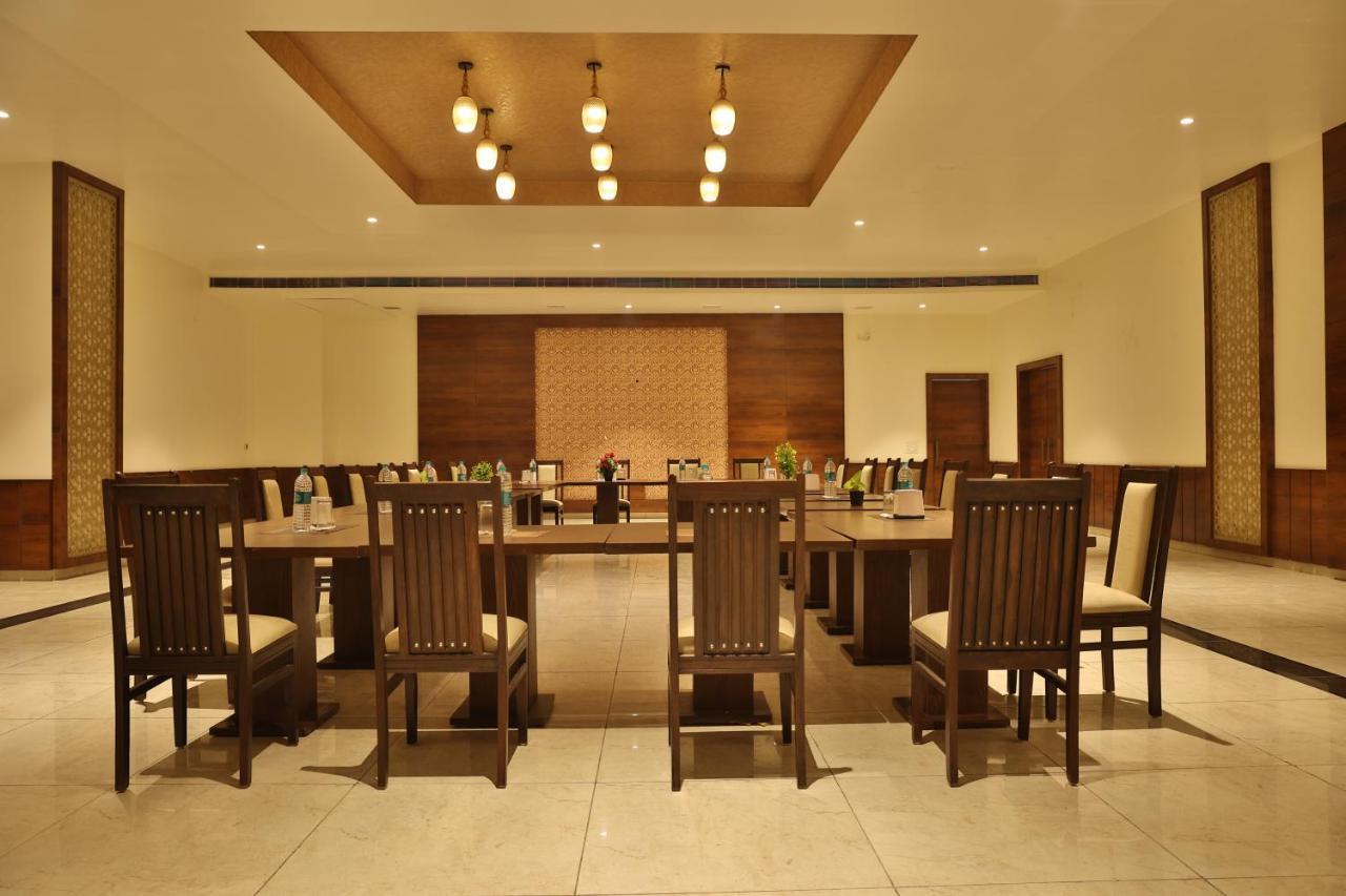 Mannat Resort Paota Prāgpura Buitenkant foto