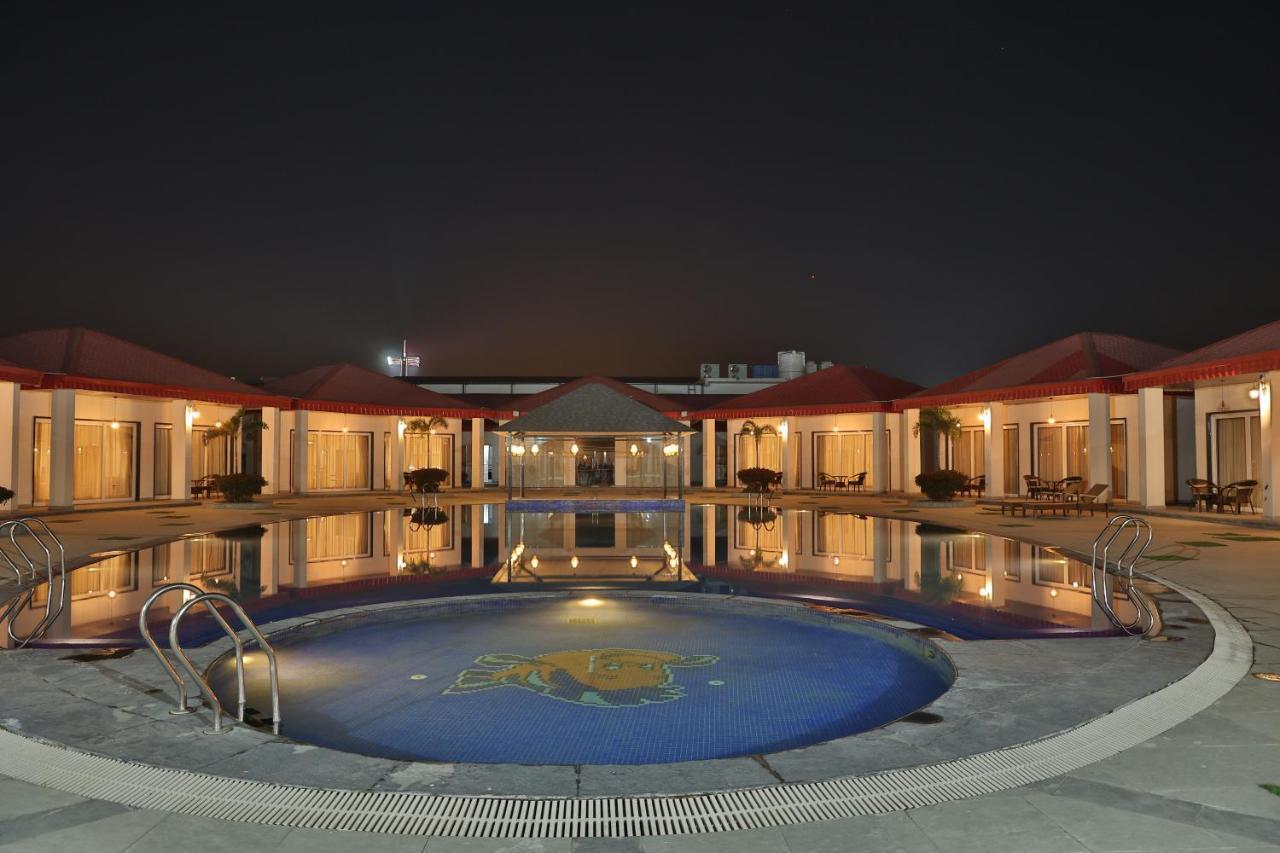 Mannat Resort Paota Prāgpura Buitenkant foto